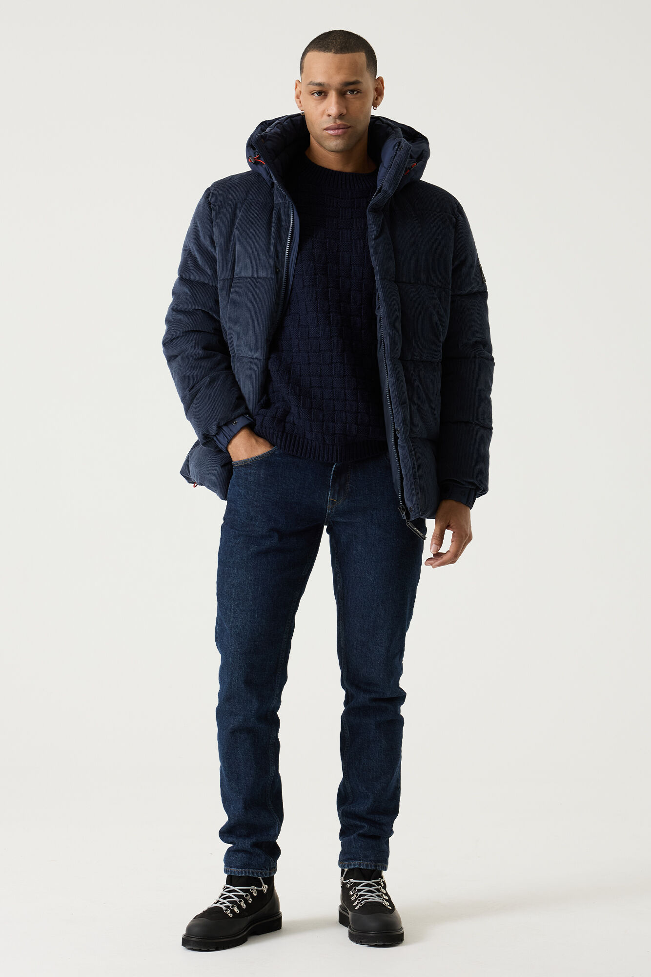 Garcia Steppjacke Navy mit Kapuze und Cord-Optik XL